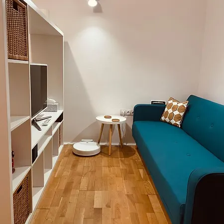 Zsolnay Walk-Up Apartment Pécs Exterior photo